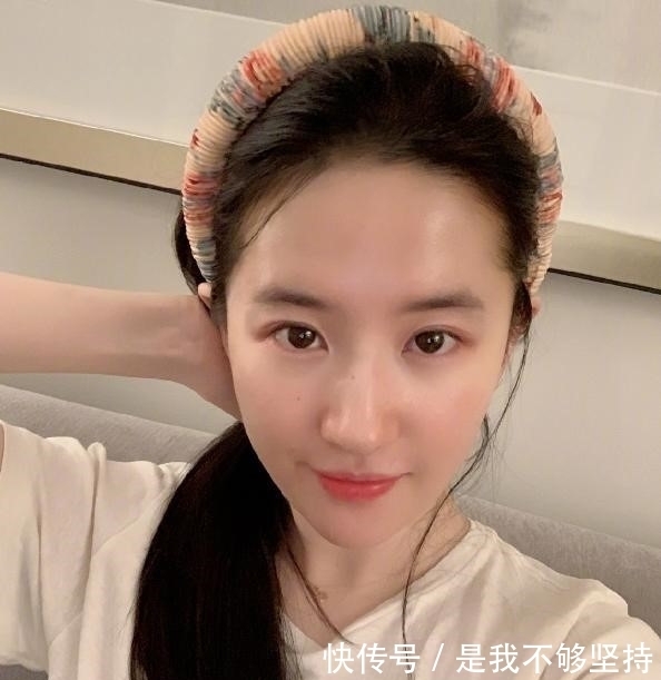 护肤品 女人不管多大,洗脸后要懂得“3不要”,不然再贵的护肤品也白用