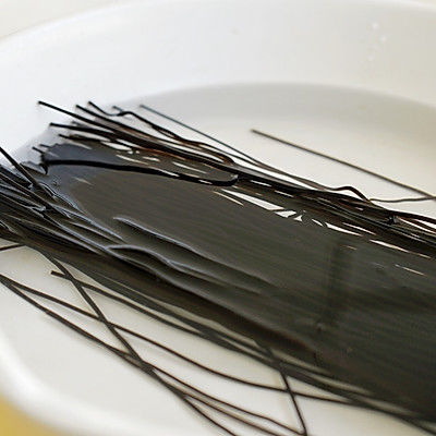 香辣鲜菇蕨根粉｜热气腾腾幸福感