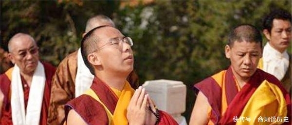 转世灵童|六世达赖喇嘛的双面人生:白天是端庄的傀儡,晚上成风流公子