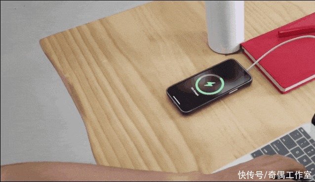 机皇|一代iPhone机皇淘汰！苹果不讲武德？