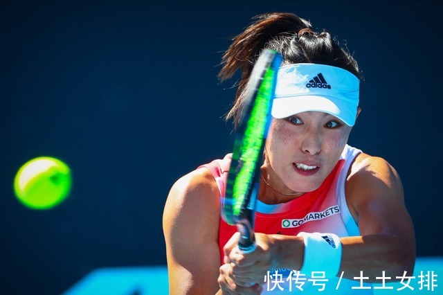 破发|大逆转!王蔷决胜盘破发2-1晋级女单32强,中国女双两连胜