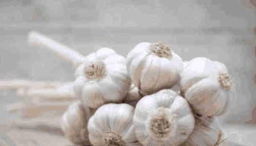 这4种“大蒜”尽量别买买了也不要吃,现在知道还不晚
