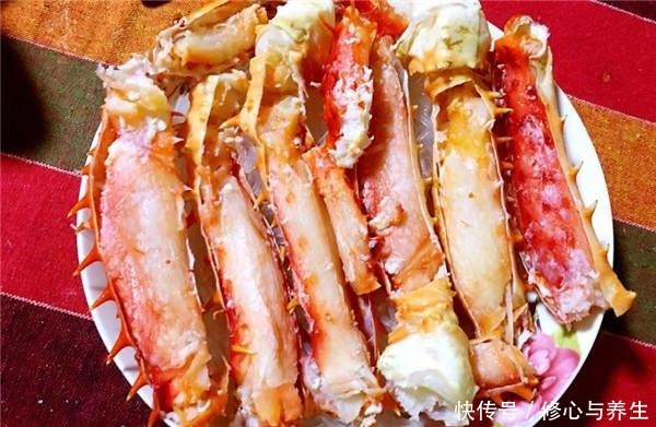 帝王蟹是螃蟹吗,只吃蟹腿不吃蟹身不嫌浪费我也是刚知道