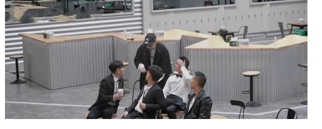 欧阳靖|《披荆斩棘的哥哥》第一场公演,节目赛制惹争议,对第一组不公平