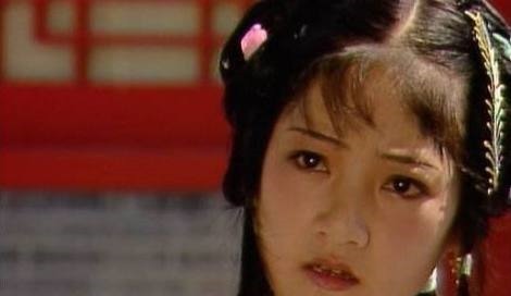 丫鬟#贾母让丫鬟鹦哥去伺候林黛玉,为何要改名为紫鹃,竟有这样的深意