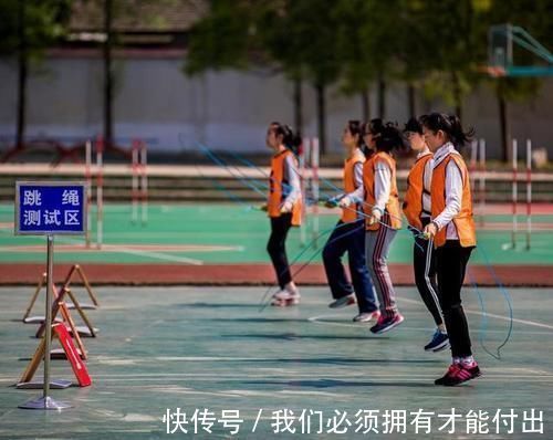 专业|最新版1~18岁男女生身高标准表,你家孩子达标了吗?