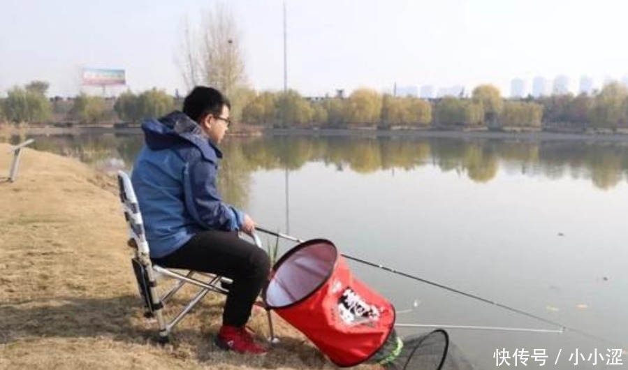 上钩的鲫鱼不够大?三十年老钓手:冬天不用这狠招就亏大了