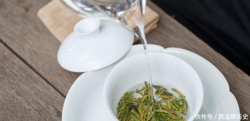 先洗|泡茶之前要不要先洗茶?原来不是所有茶都要洗,哪些茶泡之前要洗茶呢?