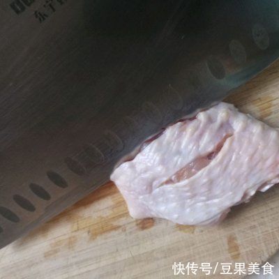 酥脆掉渣的炸鸡翅#白色情人节限定美味#