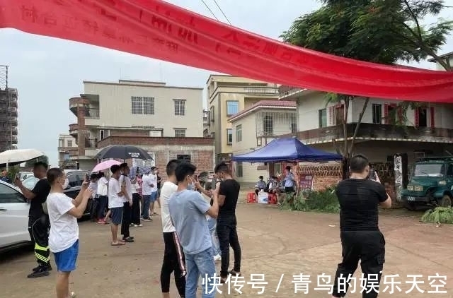 冠军|全红婵休假回家被称赞!村里人直呼红姐了不起,给红姐定更大目标