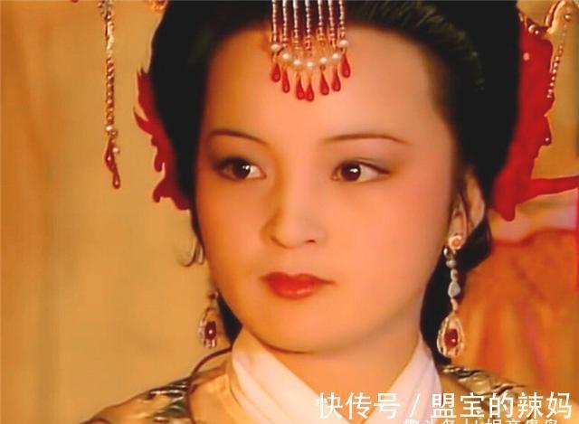 贾环@红楼梦:元春在宫中的地位处境如何?刘姥姥的预言一针见血