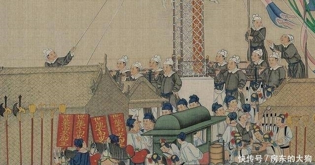 秦可卿死后出场的三个死人,揭开薛蟠父亲死因,和贾家抄家原因