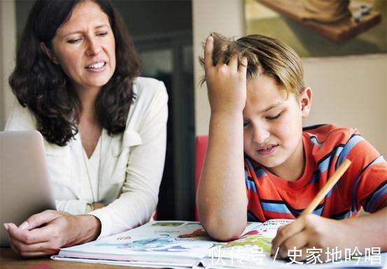 做作业|爸爸辅导女儿学习气到下巴脱臼,这反映出哪些教育问题?