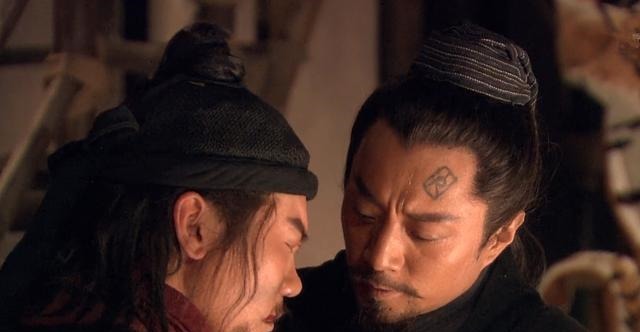 深受其害|宋江的厚黑之道,晁盖吴用全被他蒙骗,秦明朱仝深受其害