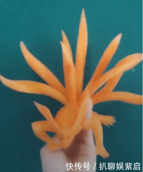 部动漫|小哥用胡萝卜雕九尾,成品令人尖叫,卖家:看来胡萝卜得涨价了