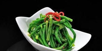 女性愛(ài)美要會(huì)吃，推薦3種食物，補(bǔ)血益氣，排毒養(yǎng)顏，延緩衰老