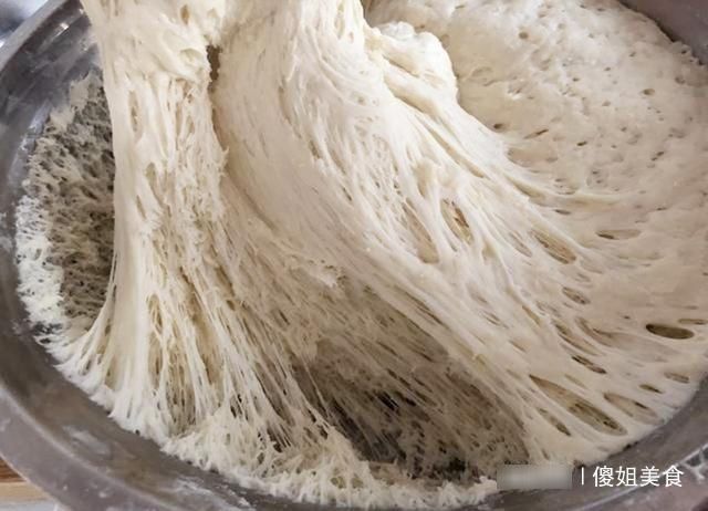 我家发面时只放“2样”,8分钟发满盆,蒸出的馒头比买的还好吃