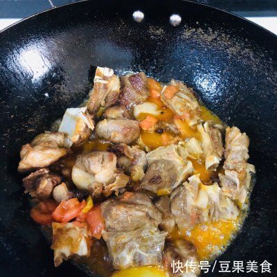 脾胃排骨|这道番茄排骨汤，我一年四季都想吃