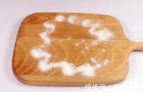 抗菌性|厨房用的切菜板,含菌量超乎你想象!什么菜板最好最安全?