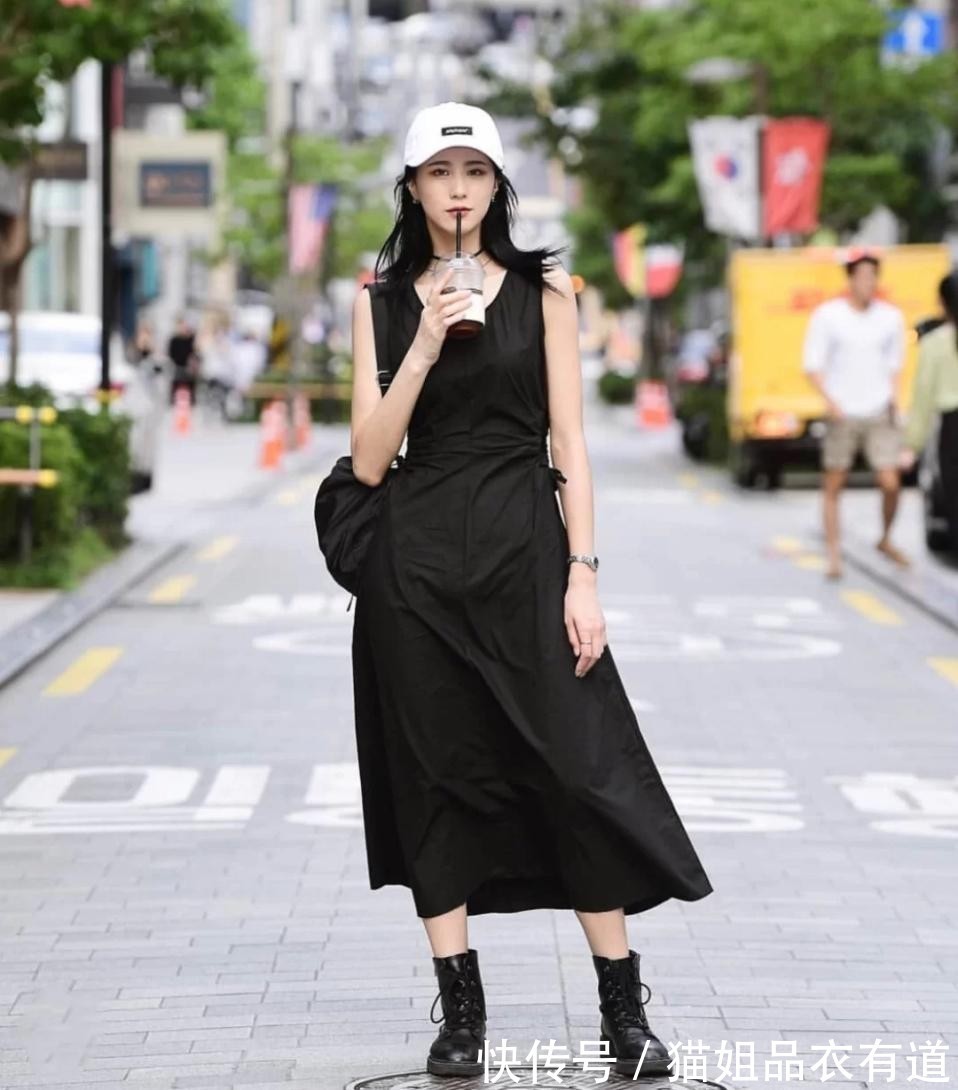 西装裤|被韩国路人街拍惊艳到了,没有礼服和高跟鞋,基础款也能玩转时髦