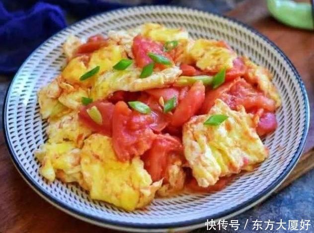西红柿炒蛋时,直接炒是错的30年大厨教你这样做,实在太好吃了