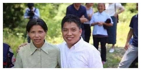 名牌大学|从高考692分天之骄子,到沦为贫困户的可怜人,她走错了哪一步