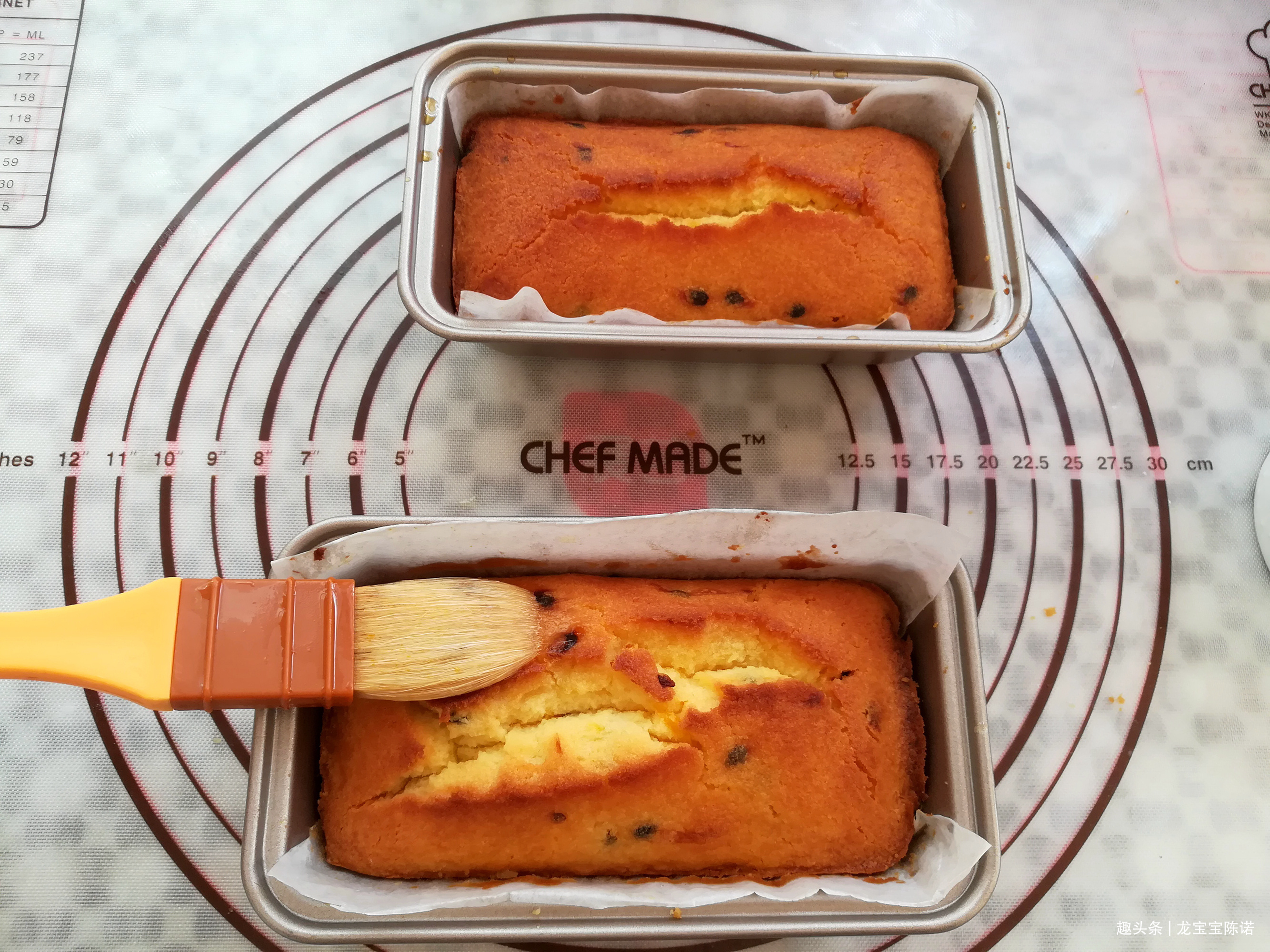 这种水果正当季，用它做蛋糕，清香不甜腻，大人小孩都爱吃