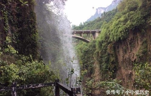 云龙|恩施有一处美景，隐藏着云龙地缝跟七星寨两大景区，来过的都说美