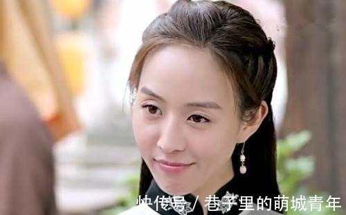 李掌柜|女掌柜一上联“陈皮连翘望”，穷秀才巧对下联，女掌柜又羞又气