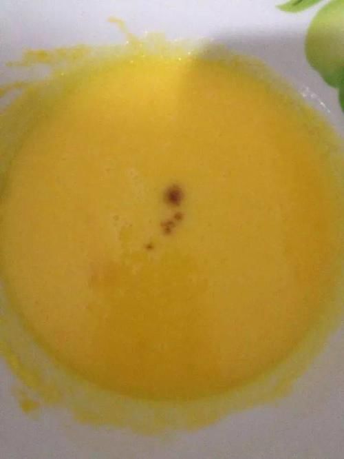 吃进嘴里像冰淇淋的蛋糕，细腻，入口即化