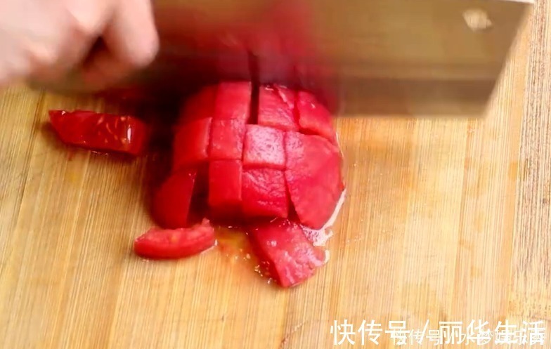 冬瓜|冬瓜便宜还营养高,今天不炒着吃了换个吃法,汤鲜味美真好喝