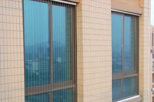 防盗网|家里万万别装传统防盗网了,看到有钱人装这种,懊悔我家装早了