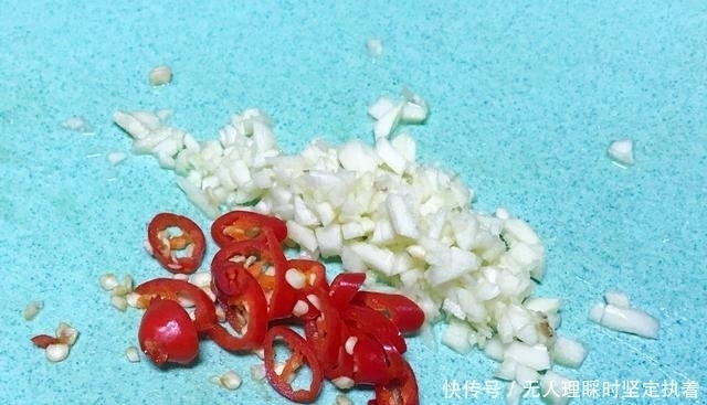 立夏后,這涼拌菜可以多吃,可以解體內(nèi)毒素還清熱,順利度過夏天