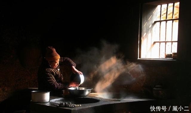 香椿叶|这五种美食还是在农村吃得多，最后一个无可争议，你都吃过吗？