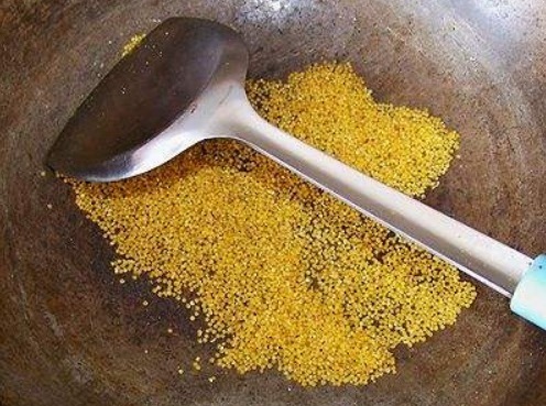 小米|熬小米粥,不要直接用水煮,煮前加一步,粥又香又浓,米油厚