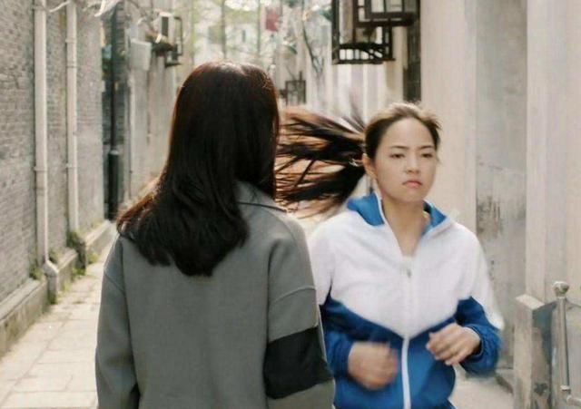 亲情|“父母不在了,姐姐就不管我了”,90后小伙哭诉,现实很残酷