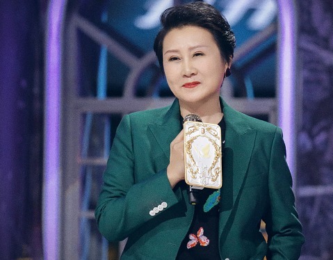 “浪姐”版脱口秀,18位姐姐开麦,《听姐说》为何没激起水花?