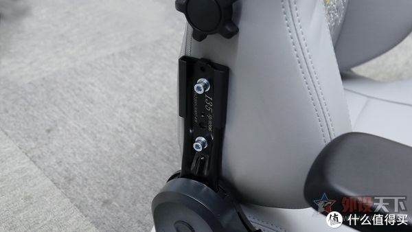 rDXRACER迪锐克斯 夸父（CRAFT）电竞椅简评：科技与文化跨界融合