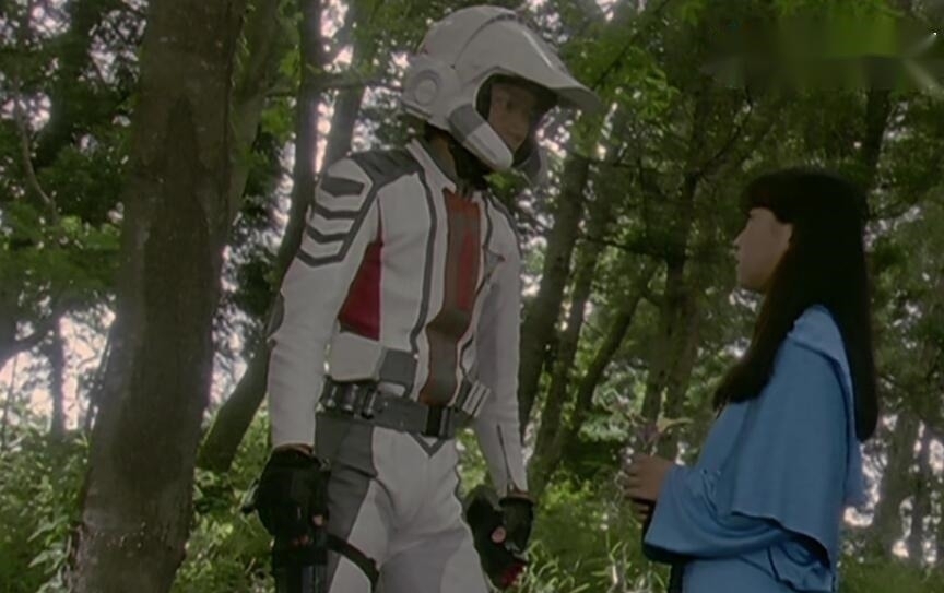 tpc|迪迦奥特曼迪迦被吊打的一集,与全世界为敌,胜利队都不想救他