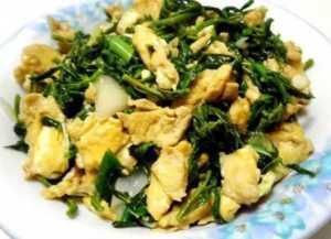 香椿炒鸡蛋,韭菜卷,雪湖玉藕,原汁白蛤,香辣虾的美味做法