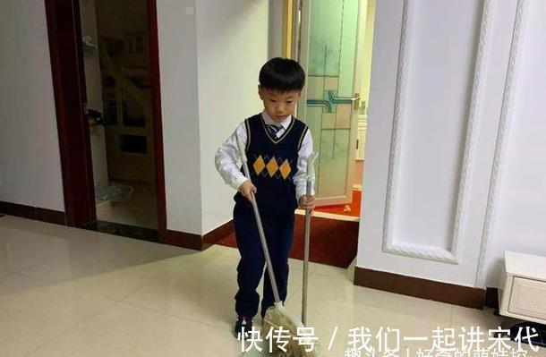 老人|有一种“新型啃老”正在流行,老人有苦难言,子女们却不愿承认