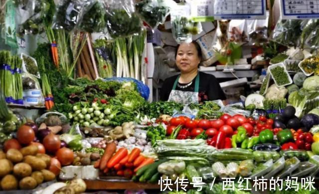 医生|3种蔬菜,医生建议:不要吃,也不要买,对“胃部”伤害大