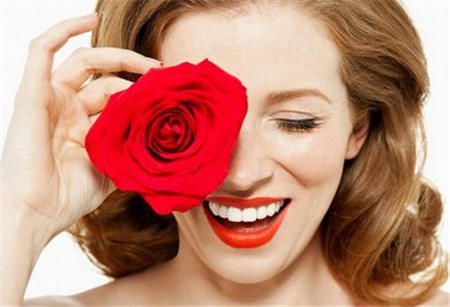 绝经期|女人绝经后，真的就变老了吗？看完文章后，或许心里踏实多了