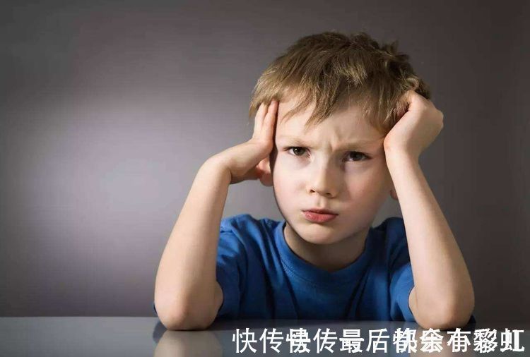 变声期|男孩“变声期”晚于这个年龄,身高轻松突破1米8,父母别操心了