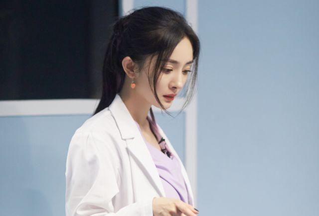 最受欢迎“综艺”嘉宾榜:杨洋第5,王一博第3,榜首被粉丝吐槽