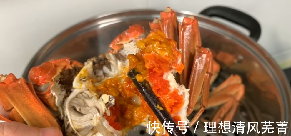 梭子蟹|蒸大闸蟹时,用冷水还是热水多数人做错,难怪螃蟹流黄腥味重!
