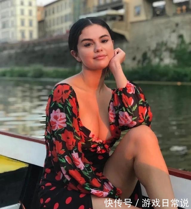 大饼脸 女生最显丑的发型,真的别再留了!女生最显丑的发型,真的别再留了!