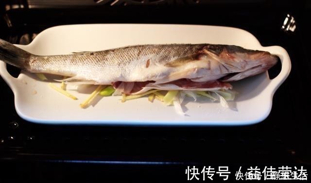 鱼不论怎么蒸都发腥牢记这2点，不腥肉嫩还很鲜