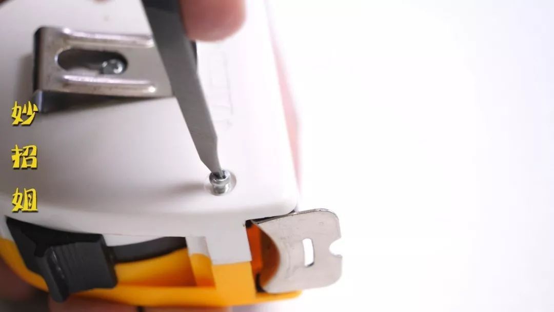 铁丝|今天才知道,指甲刀上还有一个小机关,原来以前都用错了