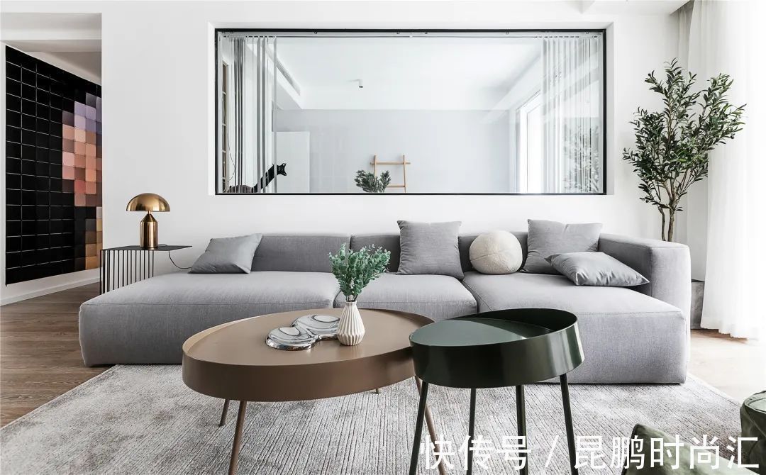 家具|装过两套房,才敢劝你别往客厅添这五件鸡肋家具,附上替换方案